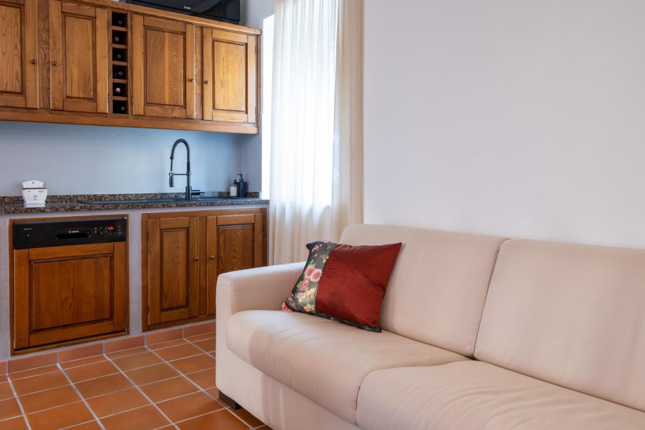 Cascina Portinale 8 Villa Alba  Ngoại thất bức ảnh
