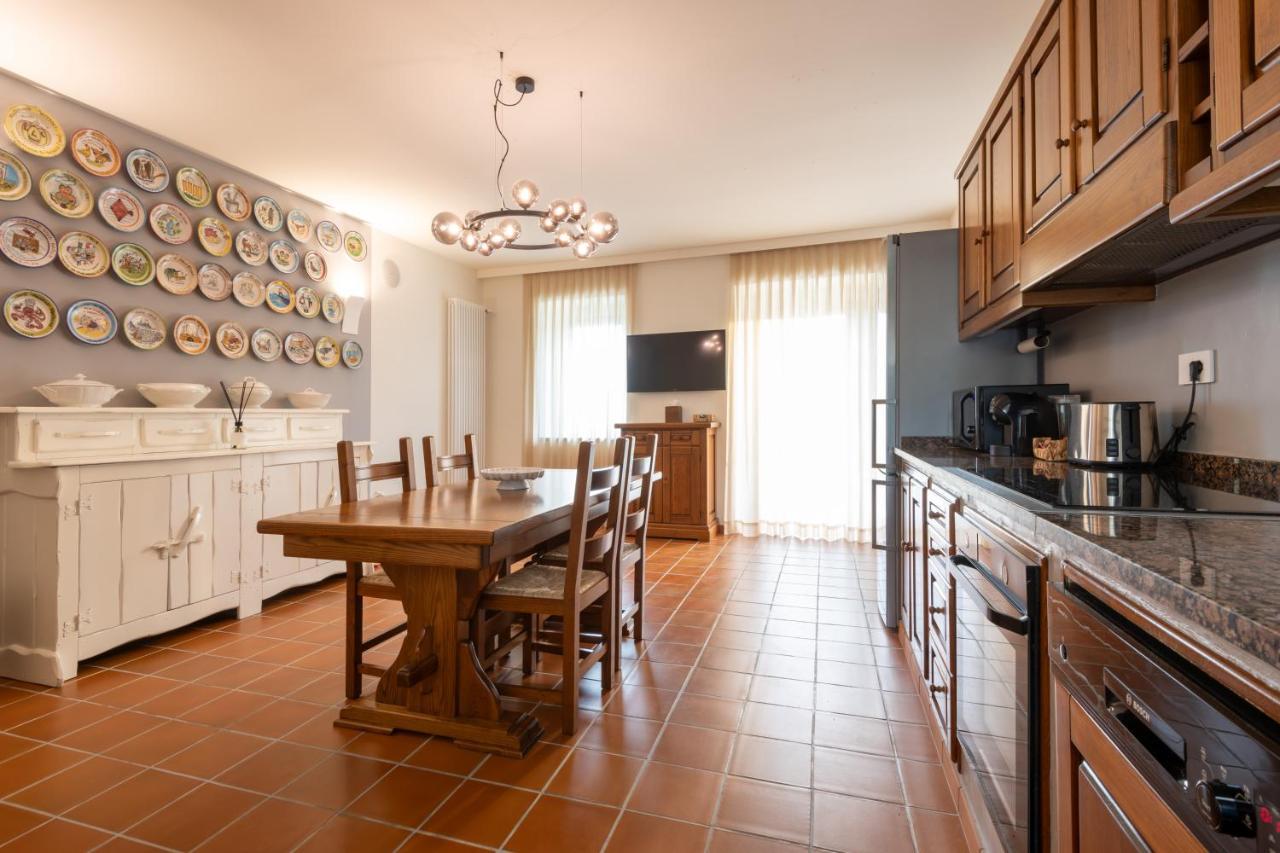 Cascina Portinale 8 Villa Alba  Ngoại thất bức ảnh
