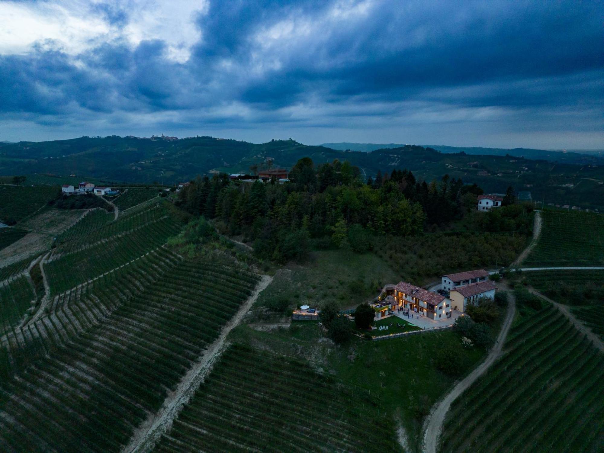 Cascina Portinale 8 Villa Alba  Ngoại thất bức ảnh